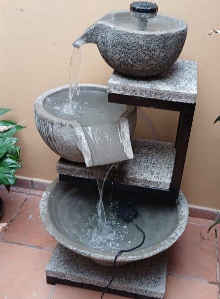 FUENTE DE 3 POCETAS EN PIEDRA DE 1.05 M DE ALTO