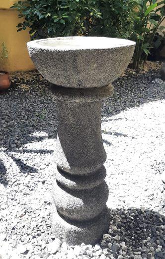 JUEGO DE BEBEDERO DE 85 CM DE ALTURA, POCETA DE 40 CM DIAMETRO EXTERNO, INTERNO 33 CM